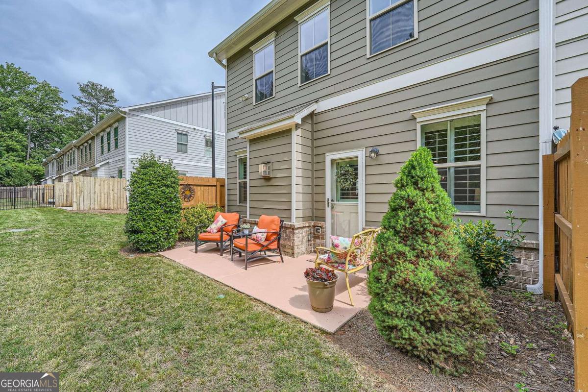 North Square - Residential