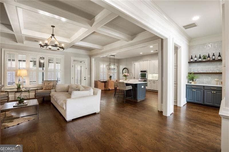Photo of 320 Valley Brook Way NE, Atlanta, GA 30342 (MLS # 10791459)