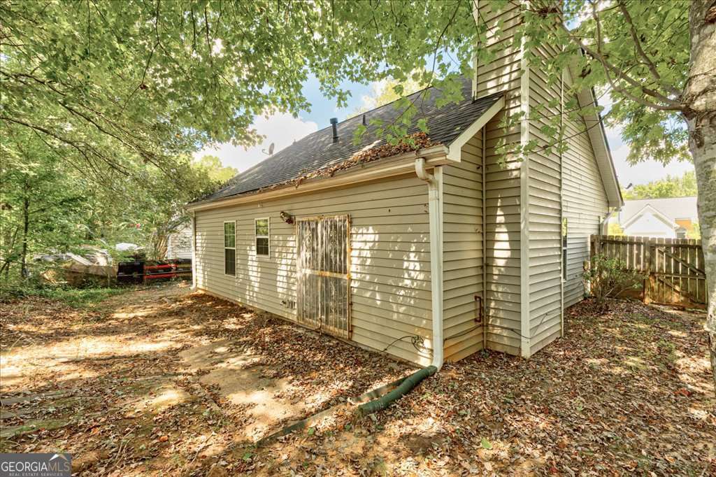 Mays Manor - Residential Lease