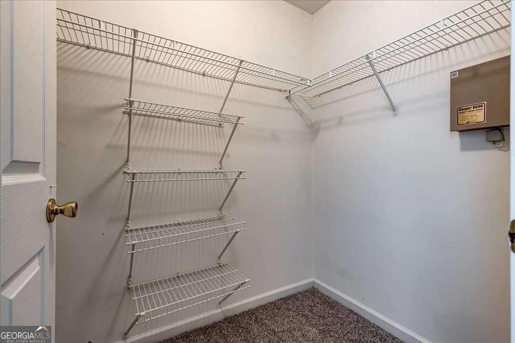 Mays Manor - Residential Lease