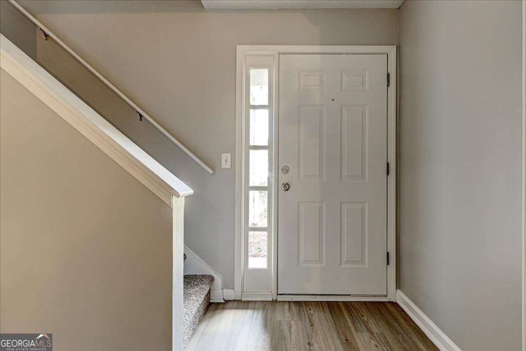 Mays Manor - Residential Lease