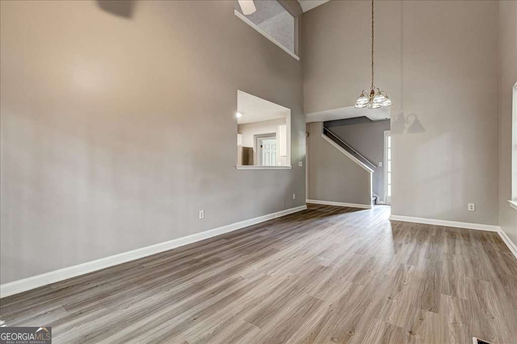 Mays Manor - Residential Lease