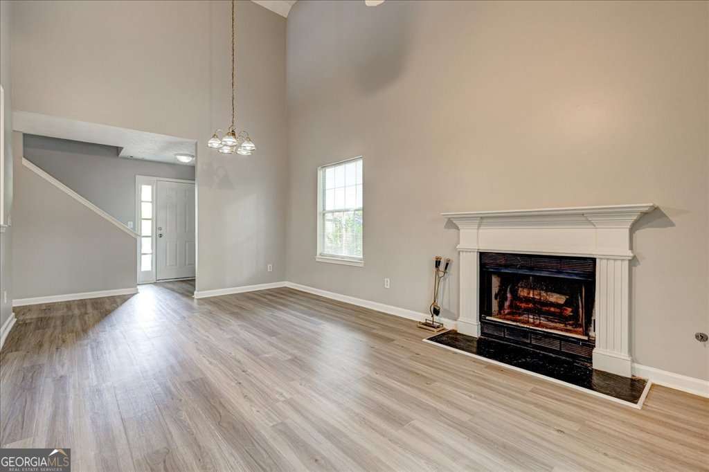 Mays Manor - Residential Lease