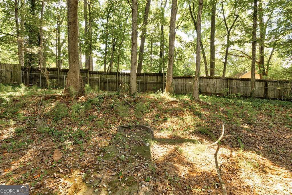 Mays Manor - Residential Lease