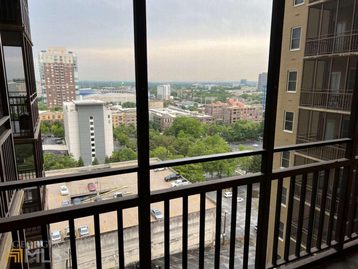Peachtree Towers - Residential