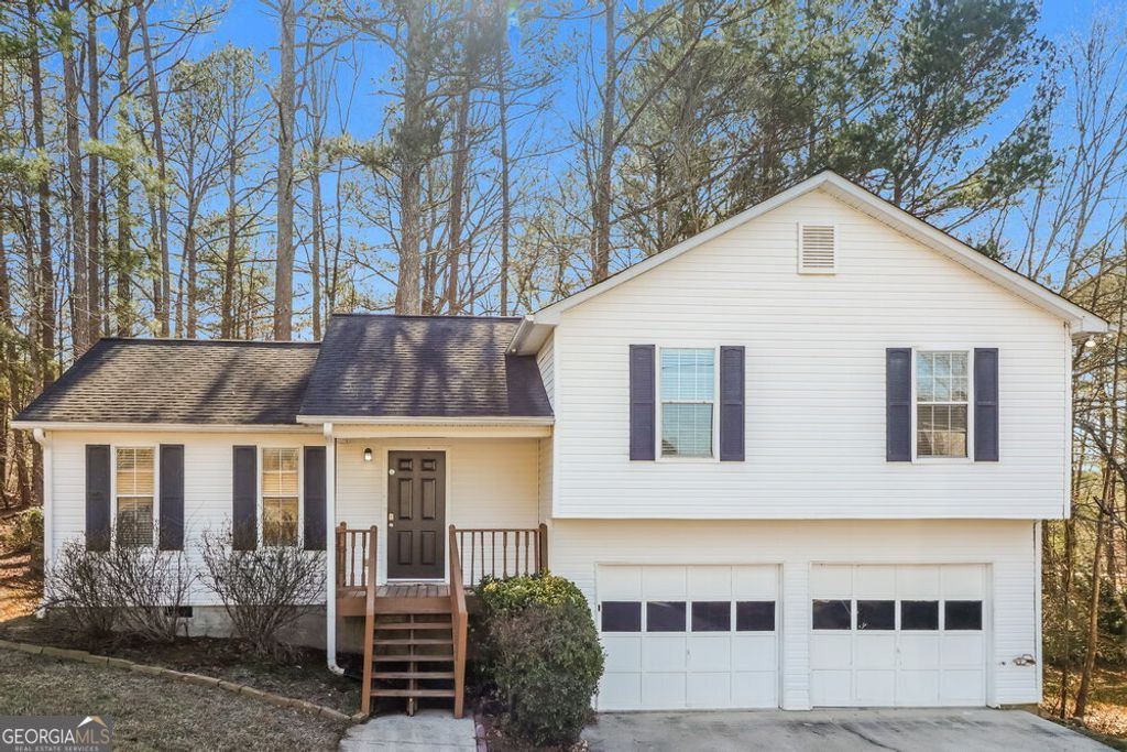 Photo of 200 Campbell Drive, Dallas, GA 30132 (MLS # 10687760)