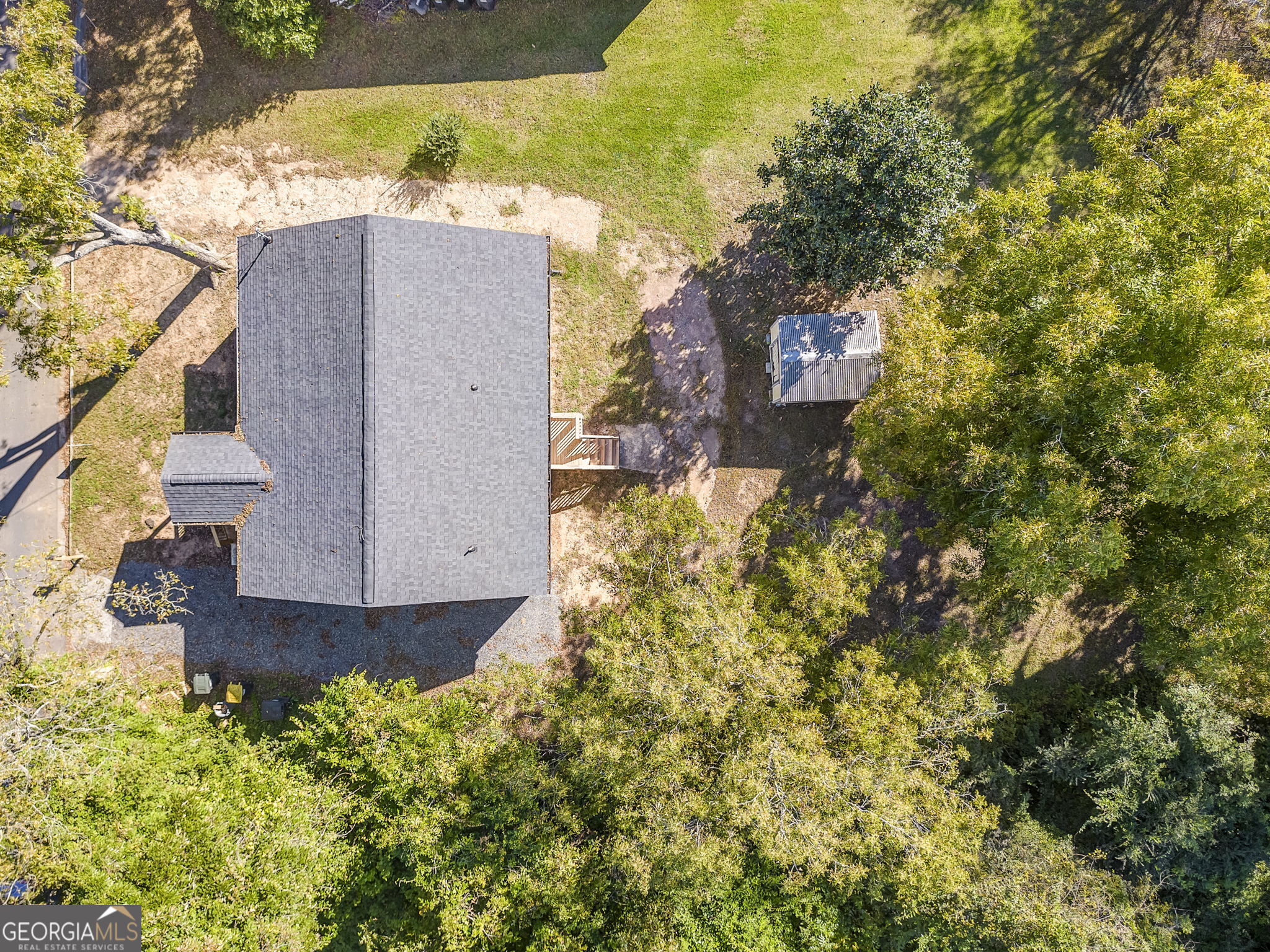 414 E 17th ST SW