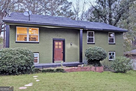Photo of 8154 Tudor Drive, Jonesboro, GA 30238 (MLS # 10658669)