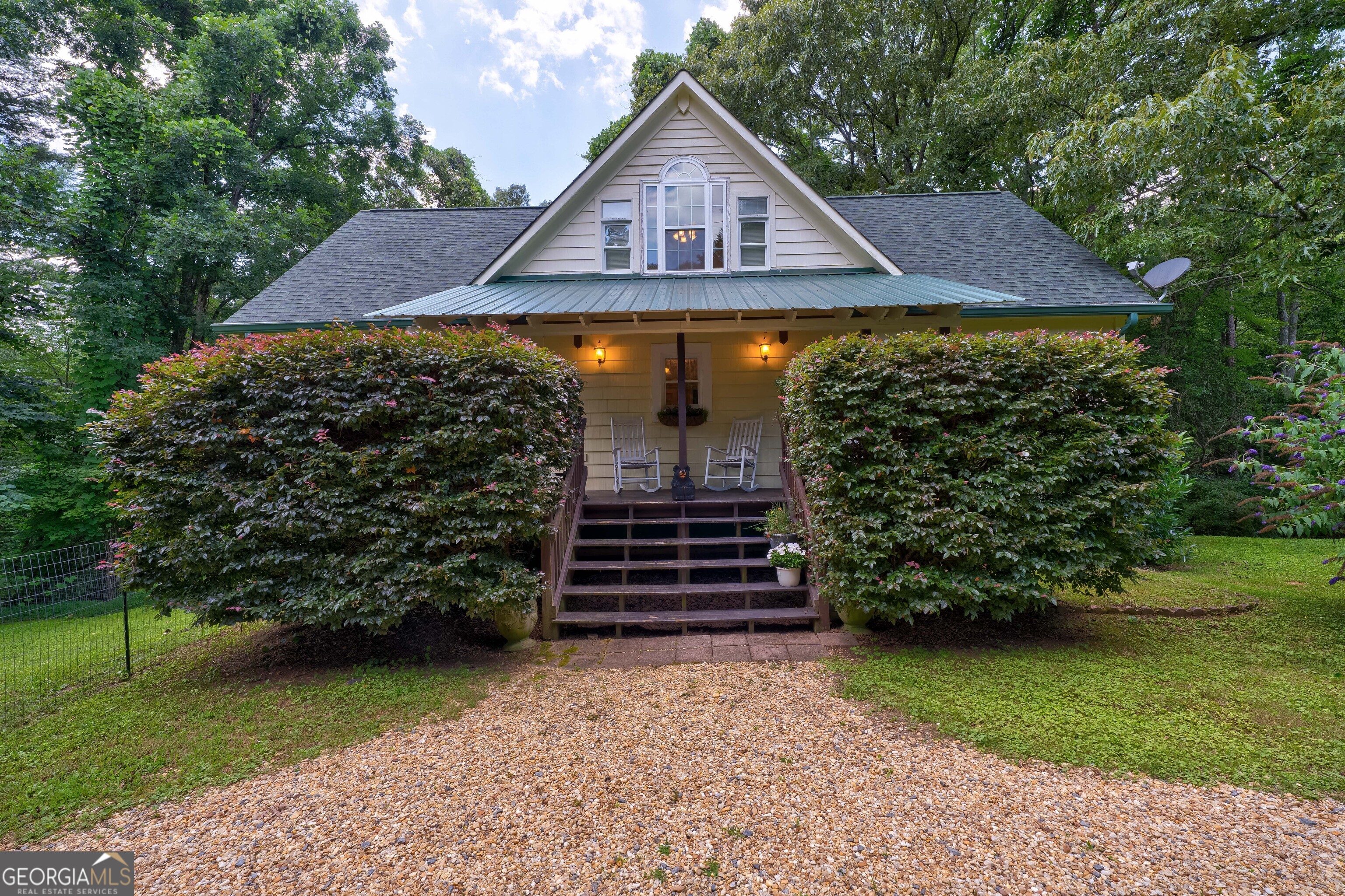 279 Gartrell ST