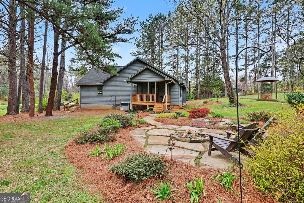Photo of 18 Saga Mountain Road, Tiger, GA 30576 (MLS # 10721759)