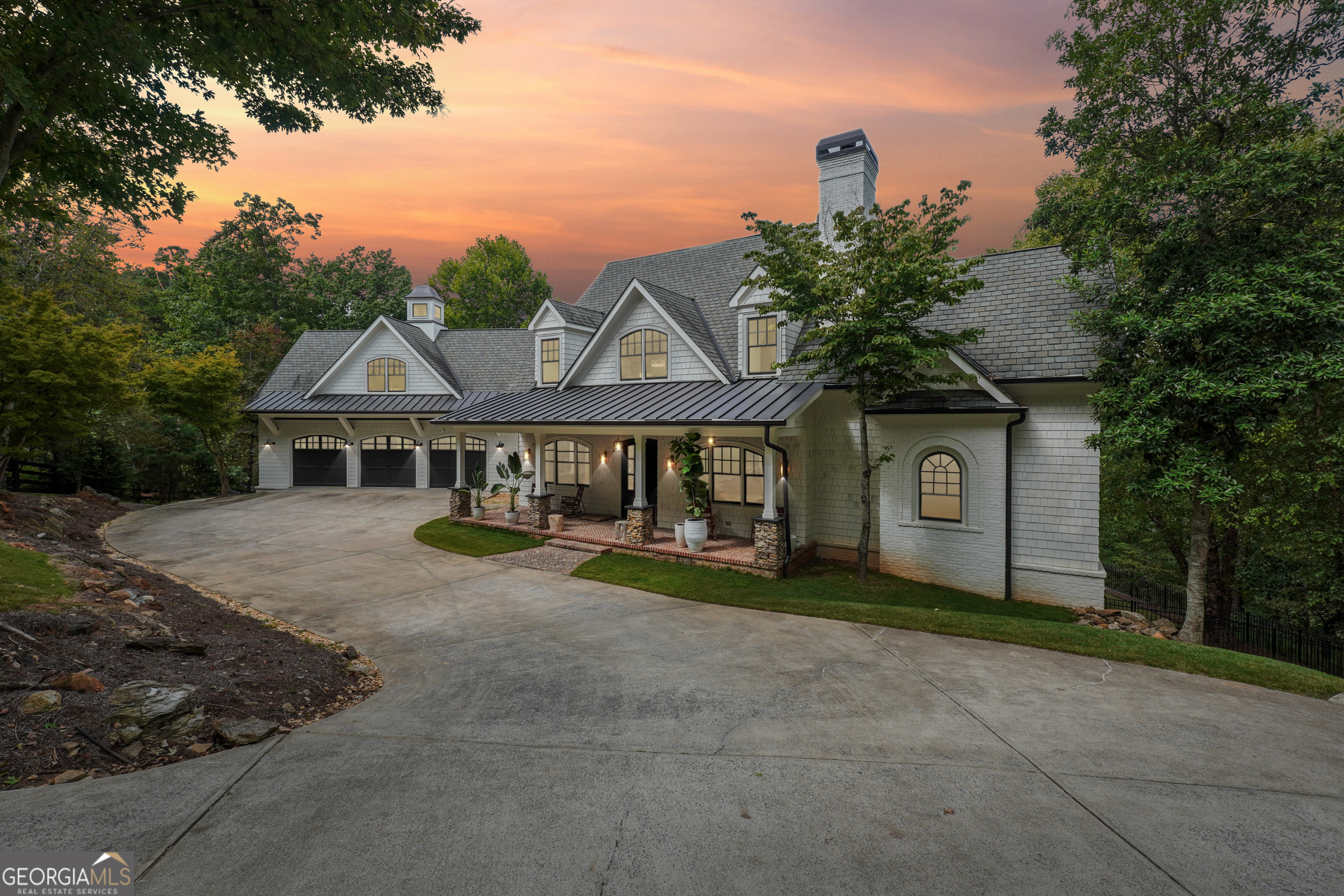 21 Edgewater DR SE