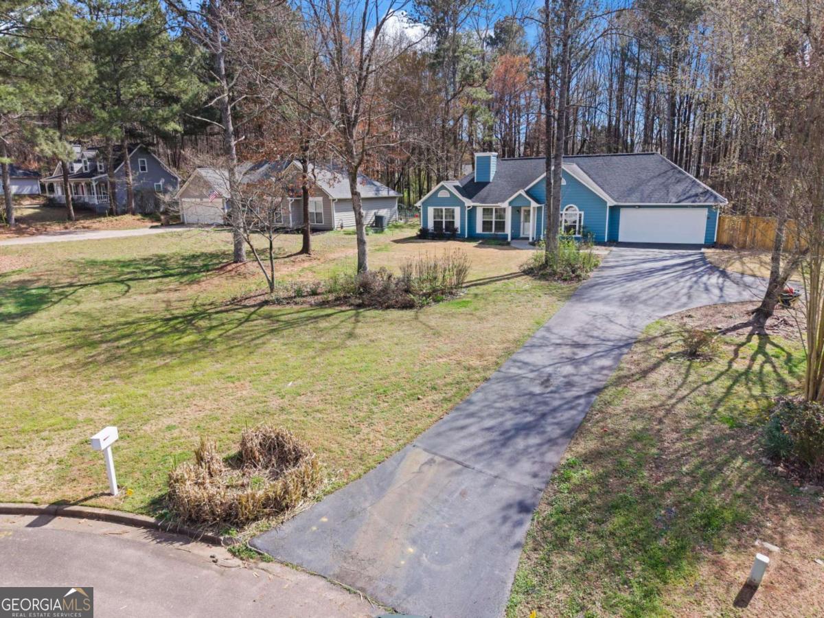 2395 Holly Branch DR