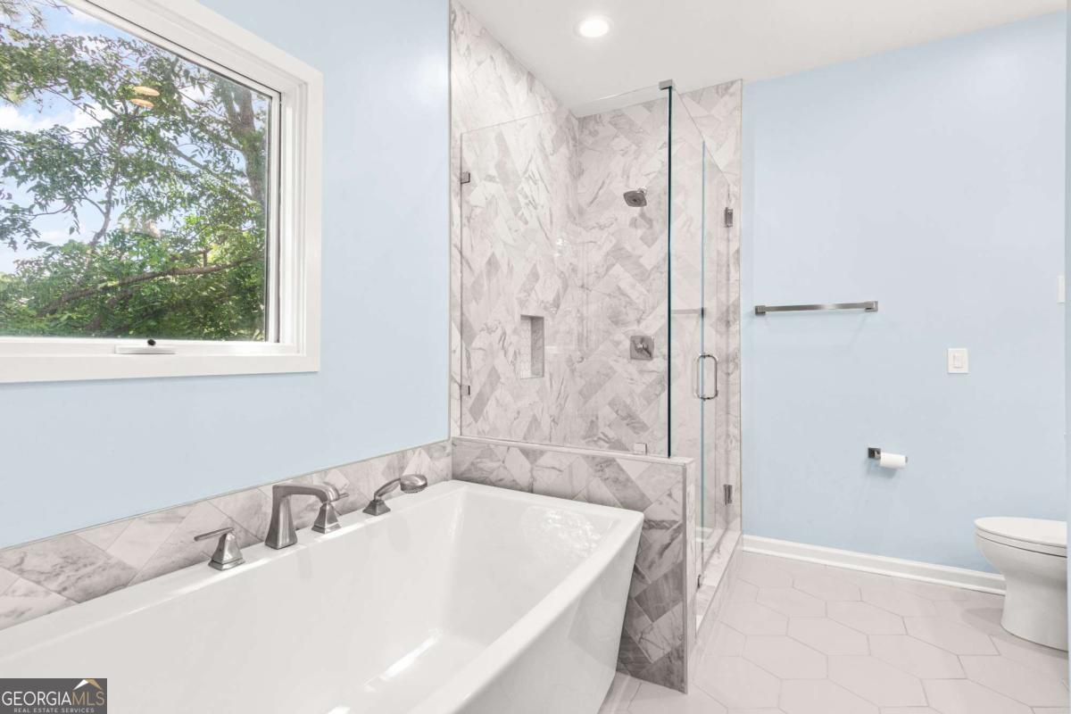 Brookhaven Studios - Residential