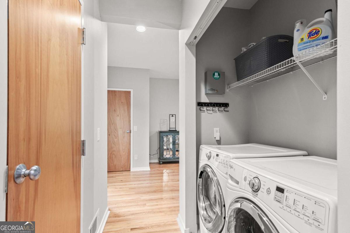 Brookhaven Studios - Residential