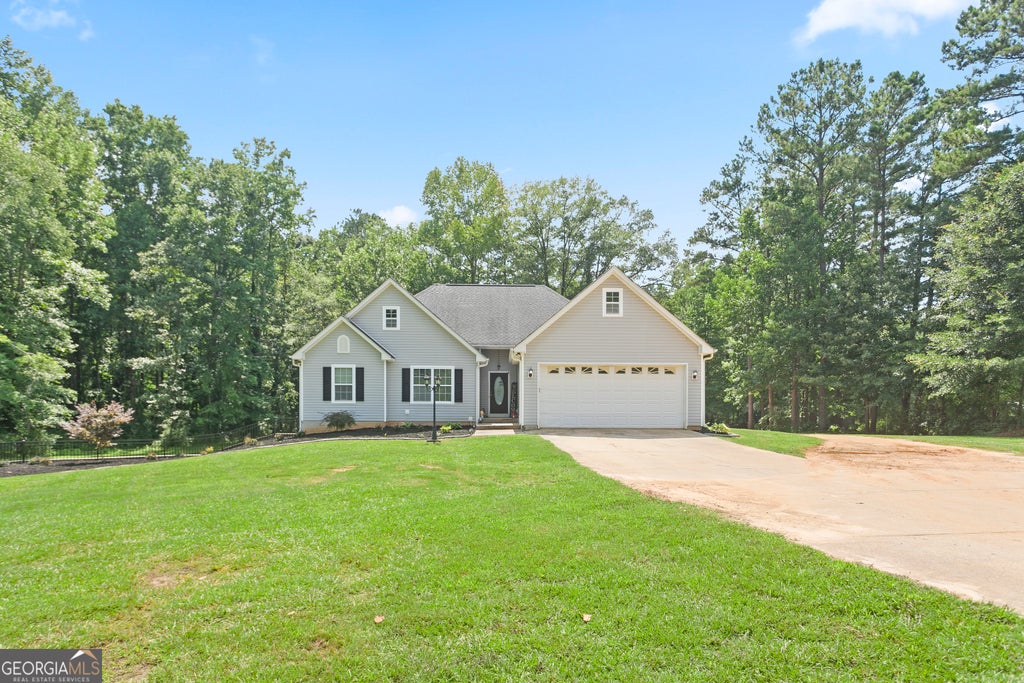 Photo of 464 Old Carrollton Road, Newnan, GA 30263 (MLS # 10794896)