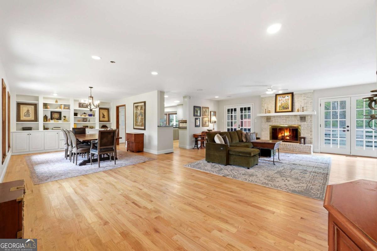 2452 Camp Mitchell RD