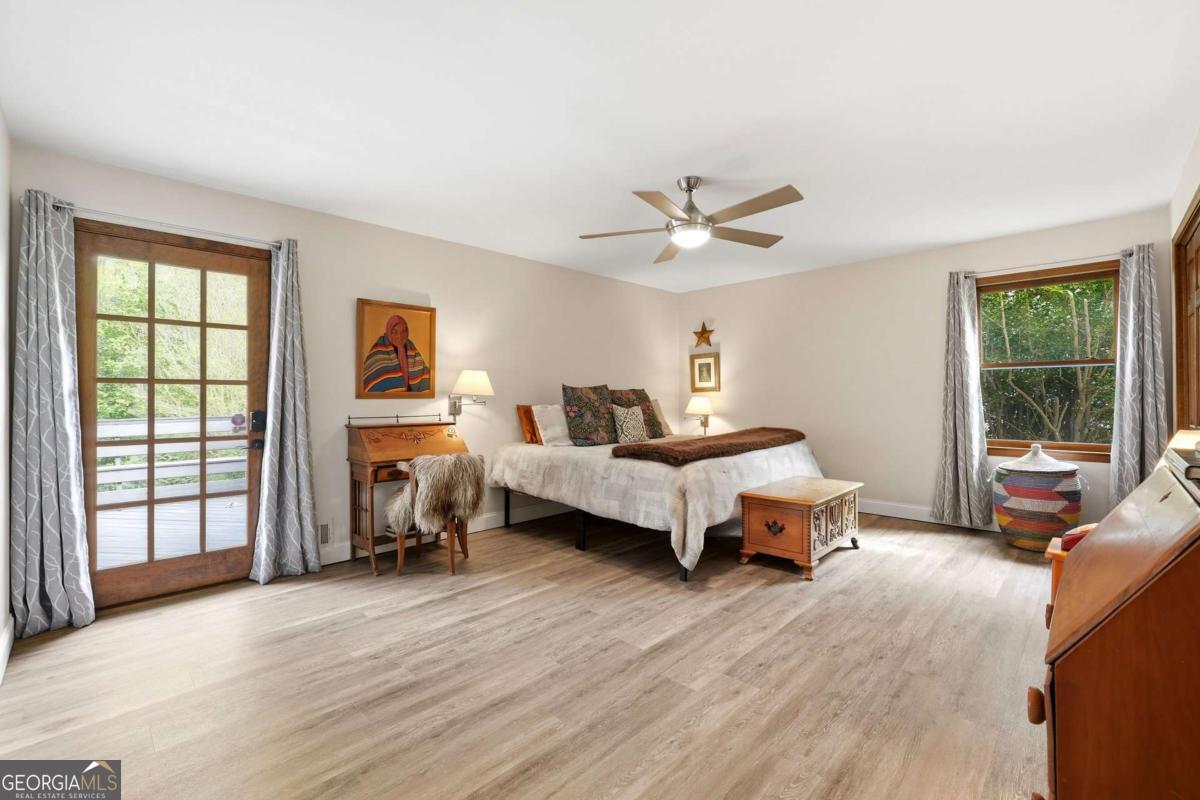 2452 Camp Mitchell RD