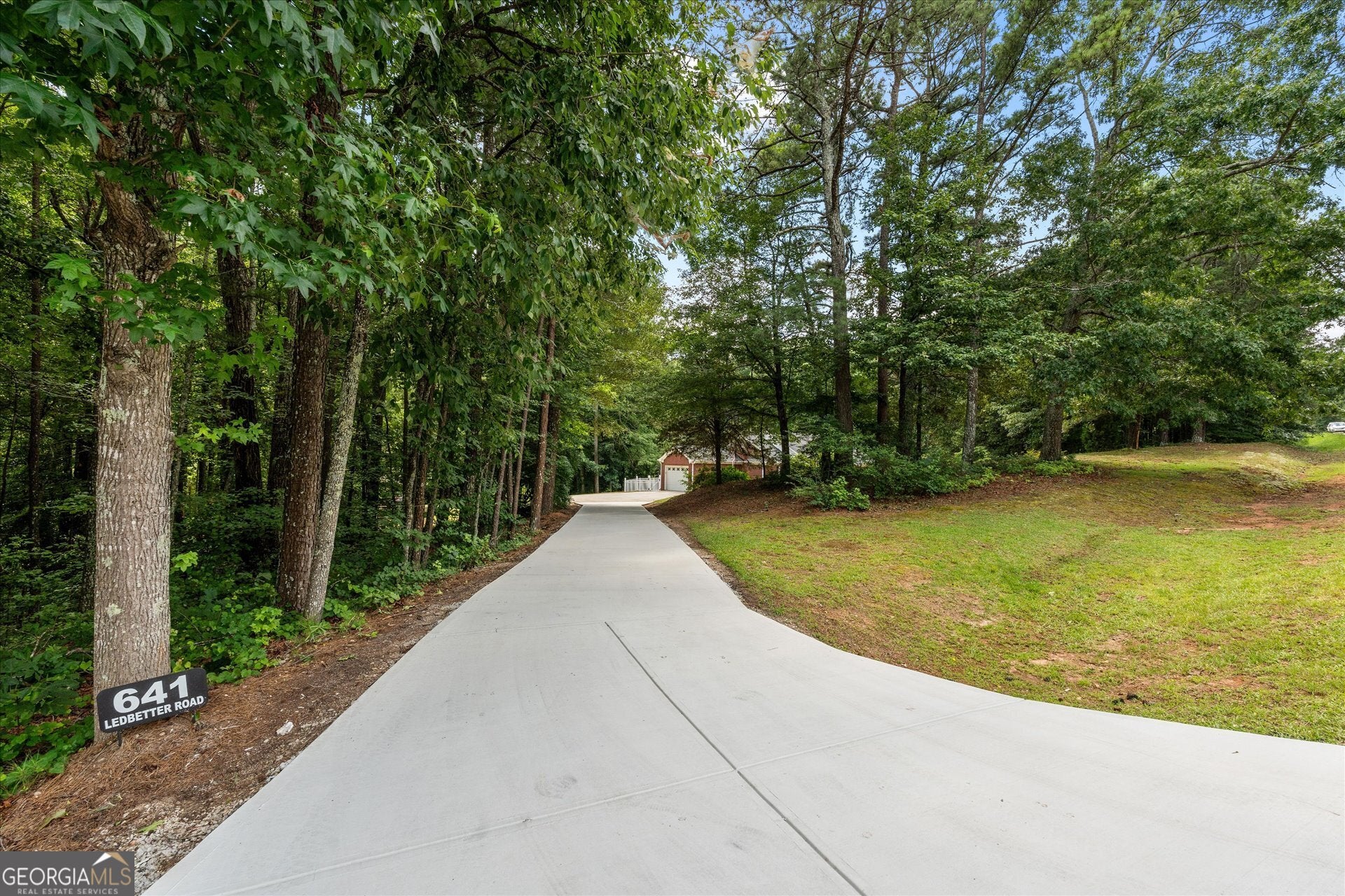 641 Ledbetter RD