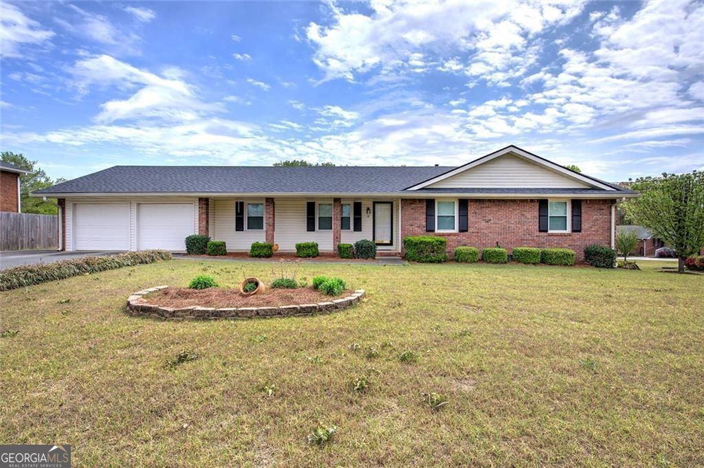 Photo of 14 Parr Wade Road SE, Cartersville, GA 30120 (MLS # 10718807)