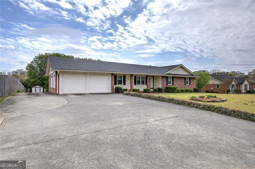 Photo of 14 Parr Wade Road SE, Cartersville, GA 30120 (MLS # 10718807)