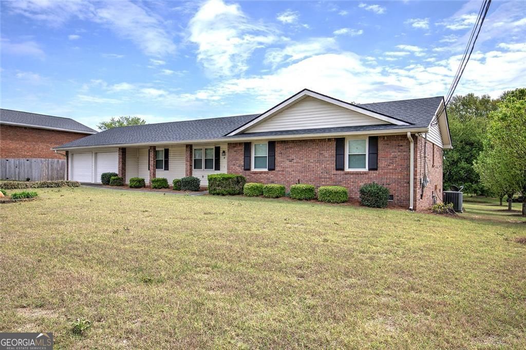 Photo of 14 Parr Wade Road SE, Cartersville, GA 30120 (MLS # 10718807)