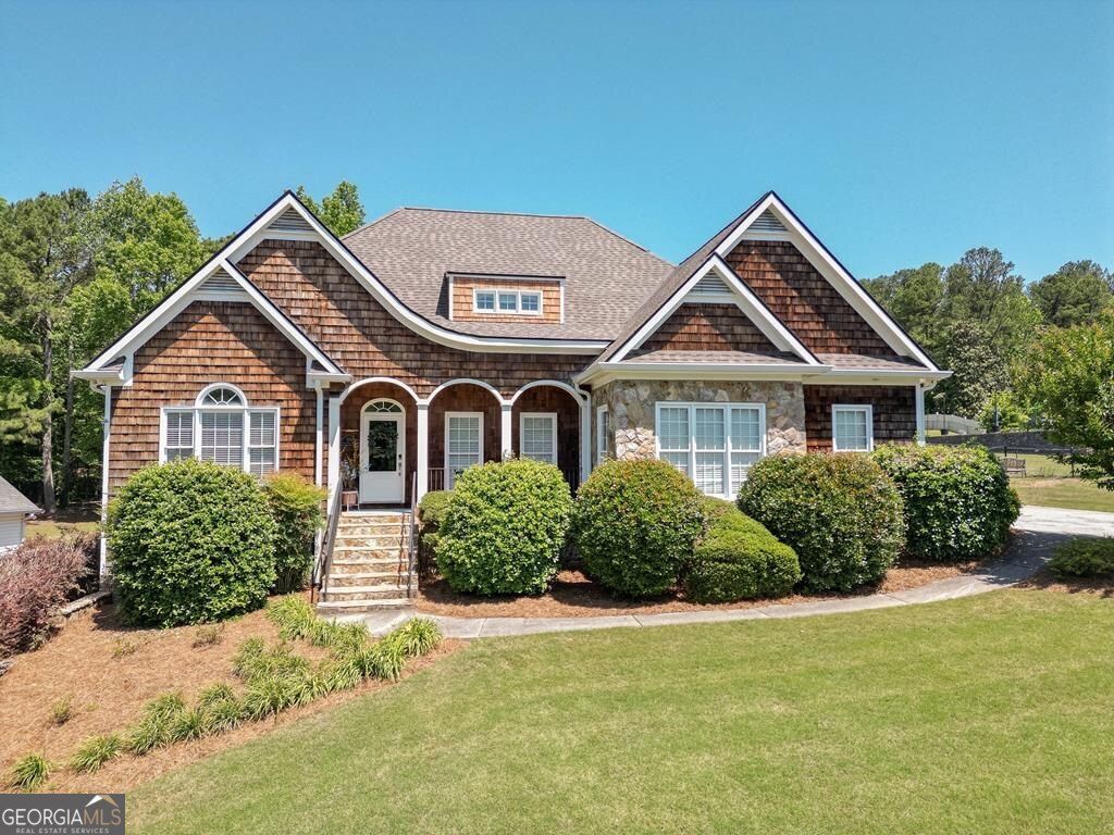 Photo of 302 Shady Valley Drive, Carrollton, GA 30116 (MLS # 10764388)