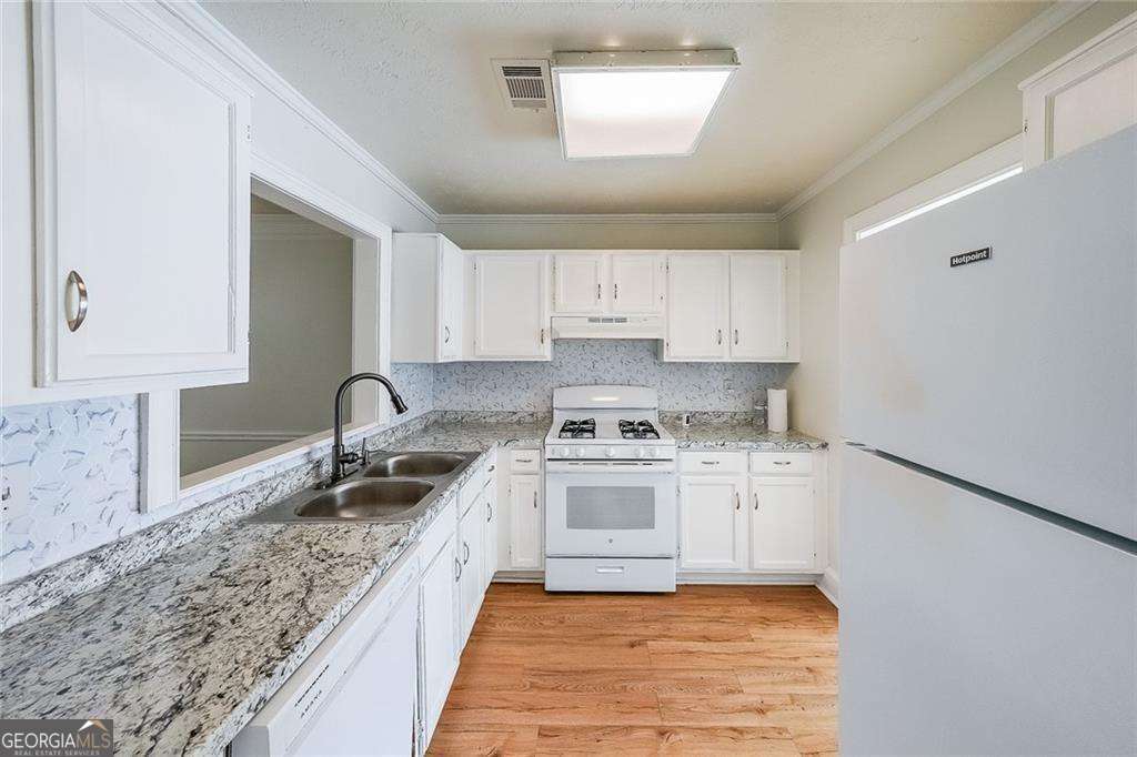 Savannah Oaks - Residential