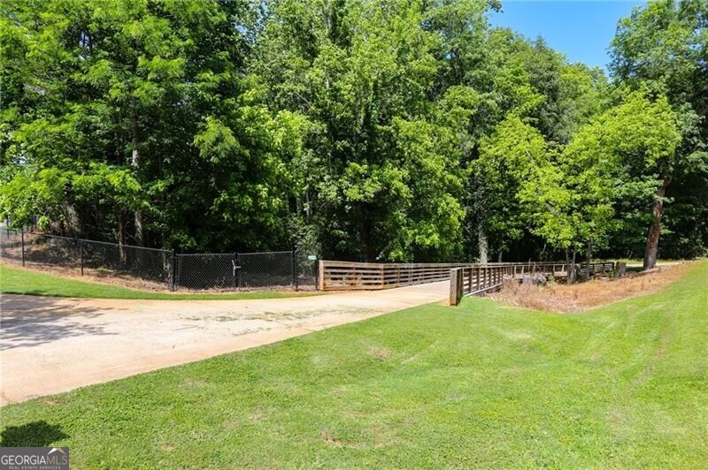 Brookhaven, Georgia 30319, United States, 3 Bedrooms Bedrooms, ,4 BathroomsBathrooms,Residential,Pending,86586