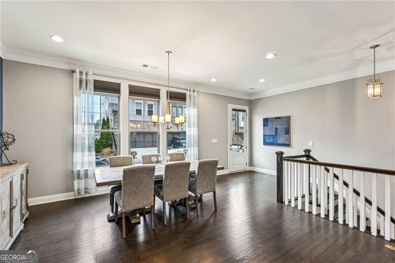 Brookhaven, Georgia 30319, United States, 3 Bedrooms Bedrooms, ,4 BathroomsBathrooms,Residential,Pending,86586