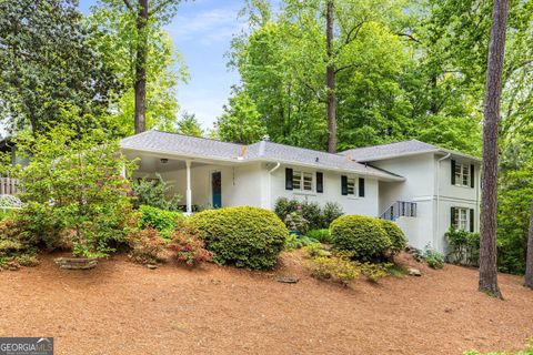 Photo of 504 Kingswood Lane NW, Atlanta, GA 30305 (MLS # 10753014)