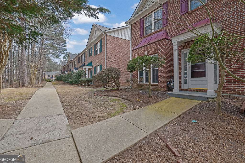 3777 Town Square CIR NW 5