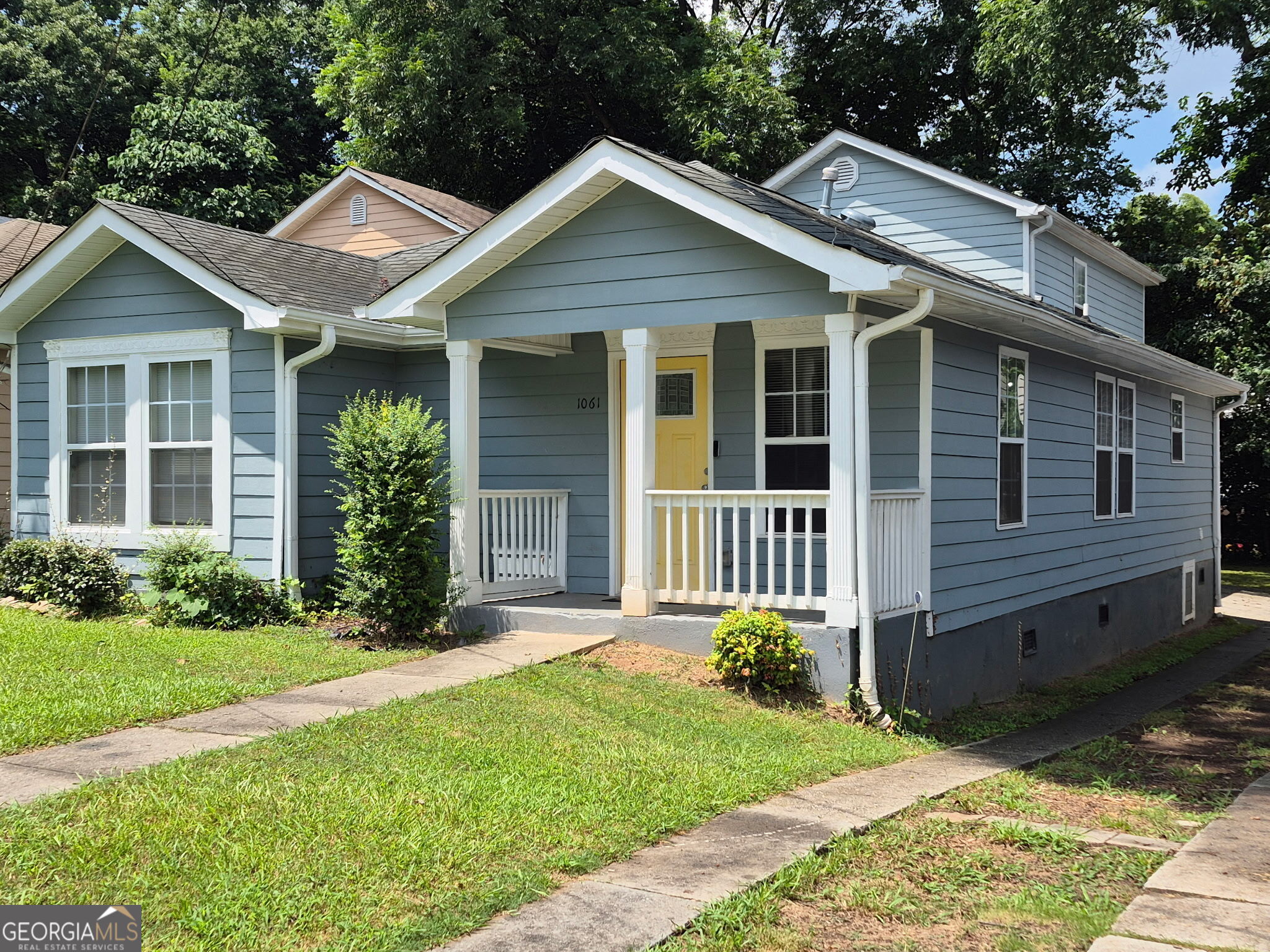 Need to Lease for now? You have found a Spectacular Beauty Upgraded completely and ready to move in today! This home is nestled in a prime Atlanta location near Downtown, Midtown, and schools close to perfection. Enjoy shopping and entertainment for everyone! Historic Atlanta within minutes, the new Atlanta Mercedes Benz Falcons Football Stadium, Piedmont Park, Georgia State colleges and historic universities only a few miles away and access to major highways for work. Call Realtor for an easy showing.