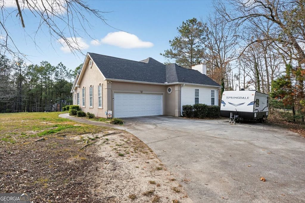 Photo of 936 Chapman Drive, Macon, GA 31211 (MLS # 10706026)