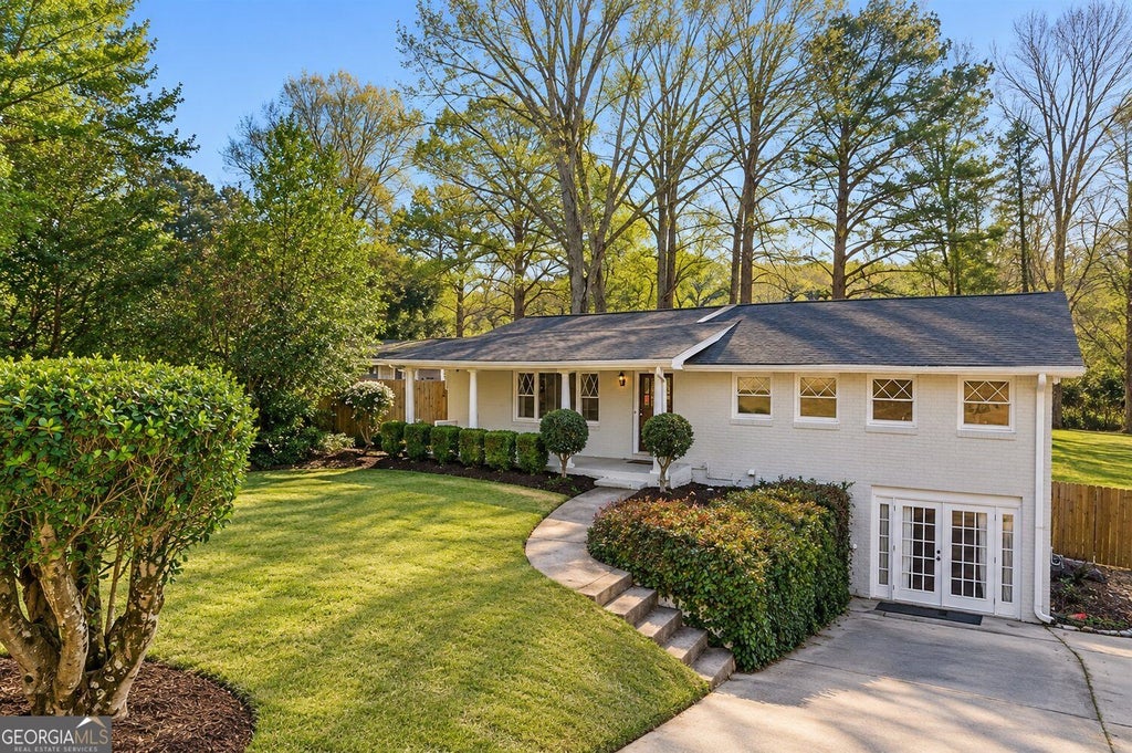 Photo of 2274 Burch Circle NE, Atlanta, GA 30319 (MLS # 10870624)