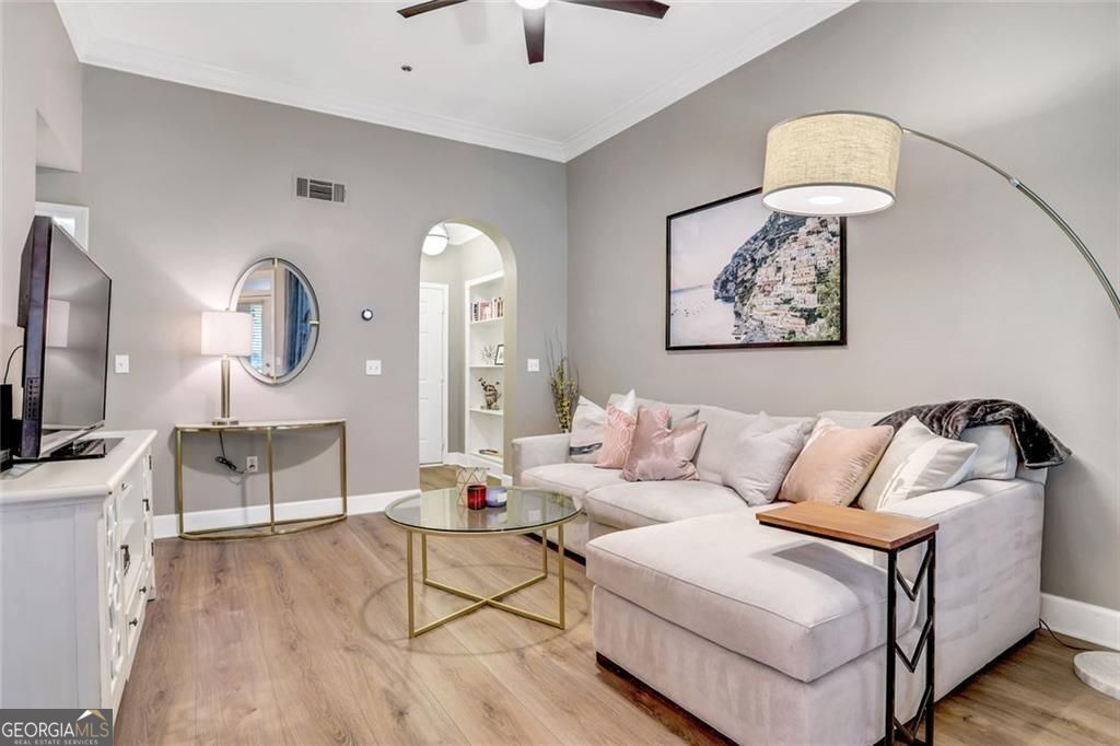 3777 Peachtree RD 1233