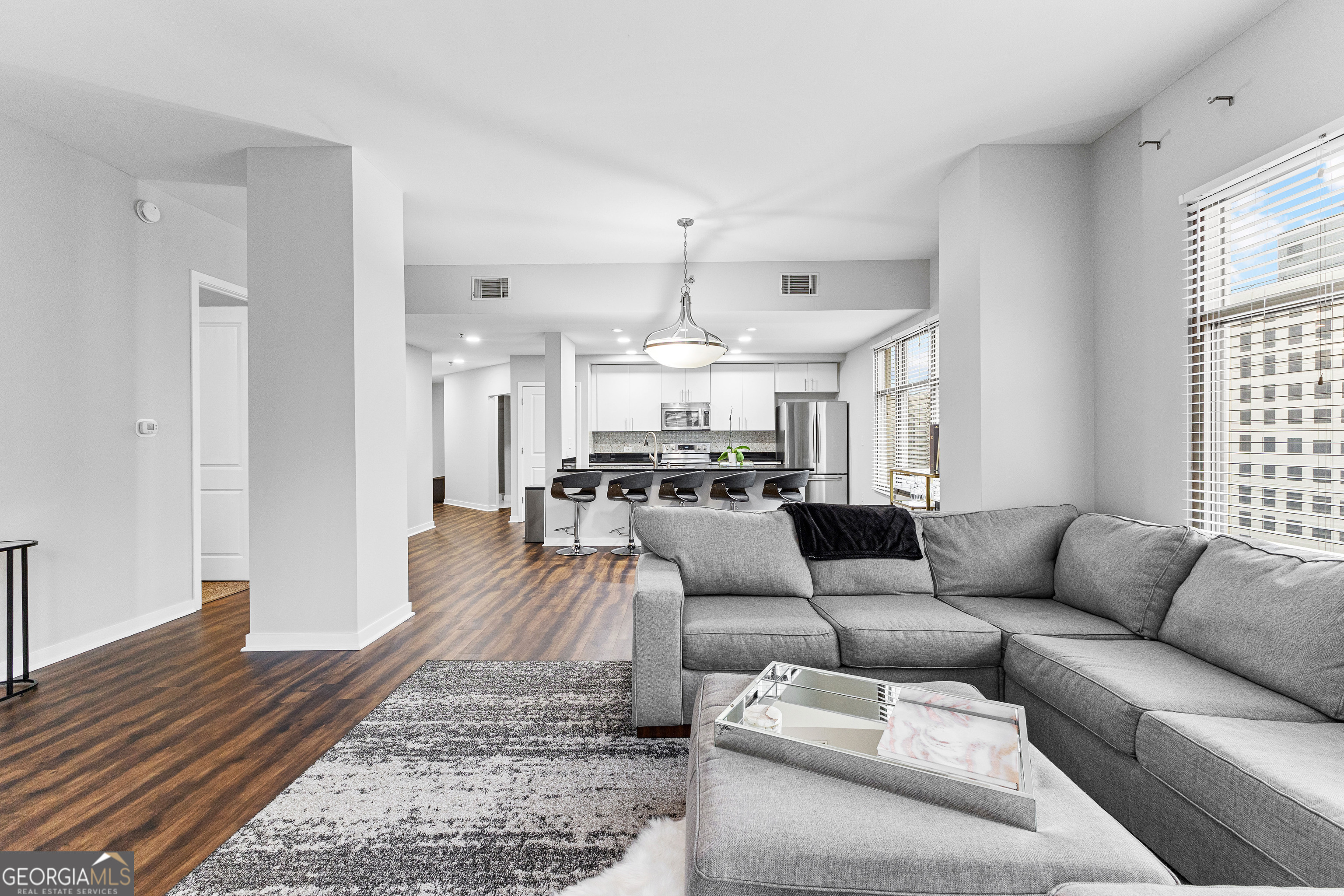 565 Peachtree ST NE 804