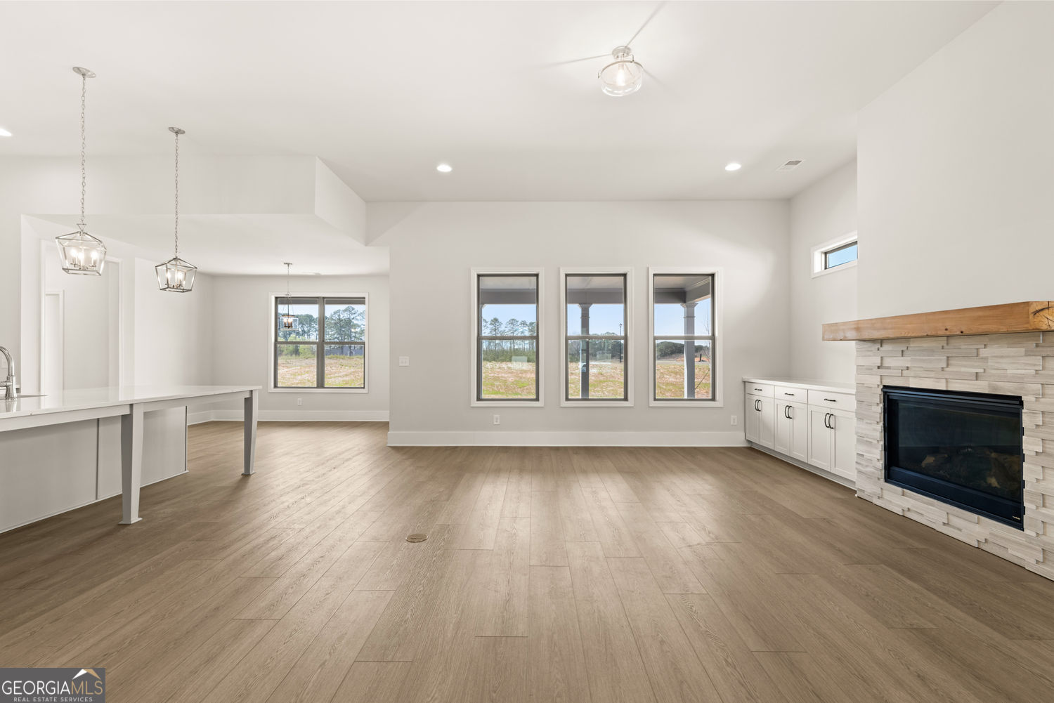 Snellville, Georgia 30078, United States, 2 Bedrooms Bedrooms, ,2 BathroomsBathrooms,Residential,Active,140389