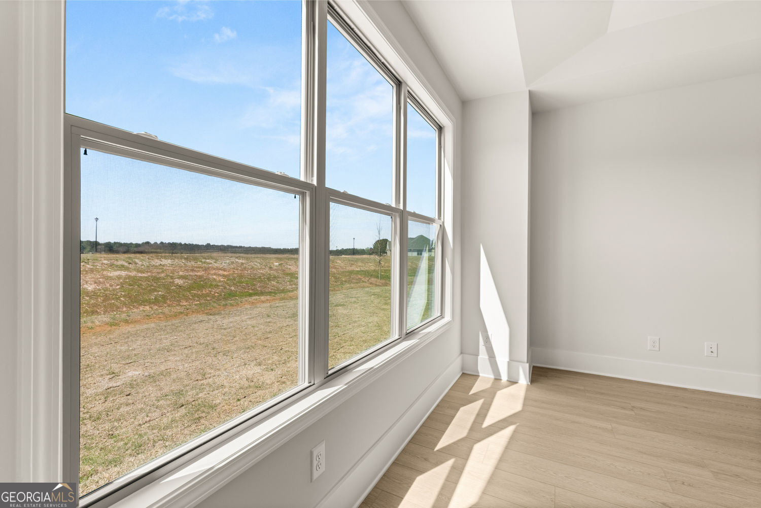 Snellville, Georgia 30078, United States, 2 Bedrooms Bedrooms, ,2 BathroomsBathrooms,Residential,Active,140389