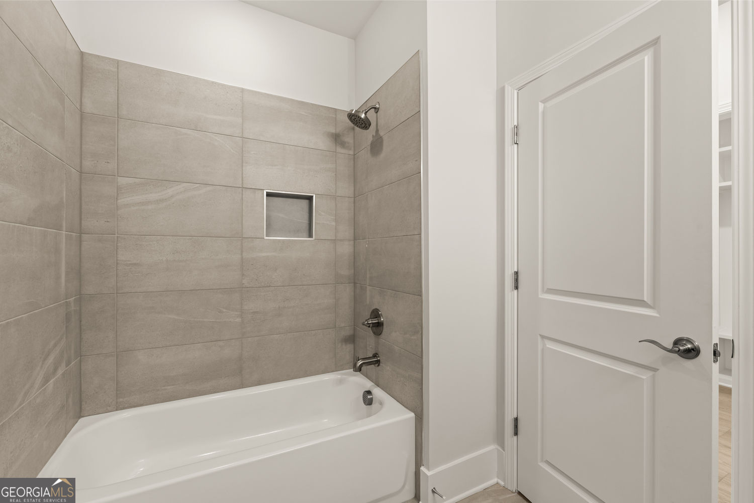 Snellville, Georgia 30078, United States, 2 Bedrooms Bedrooms, ,2 BathroomsBathrooms,Residential,Active,140389