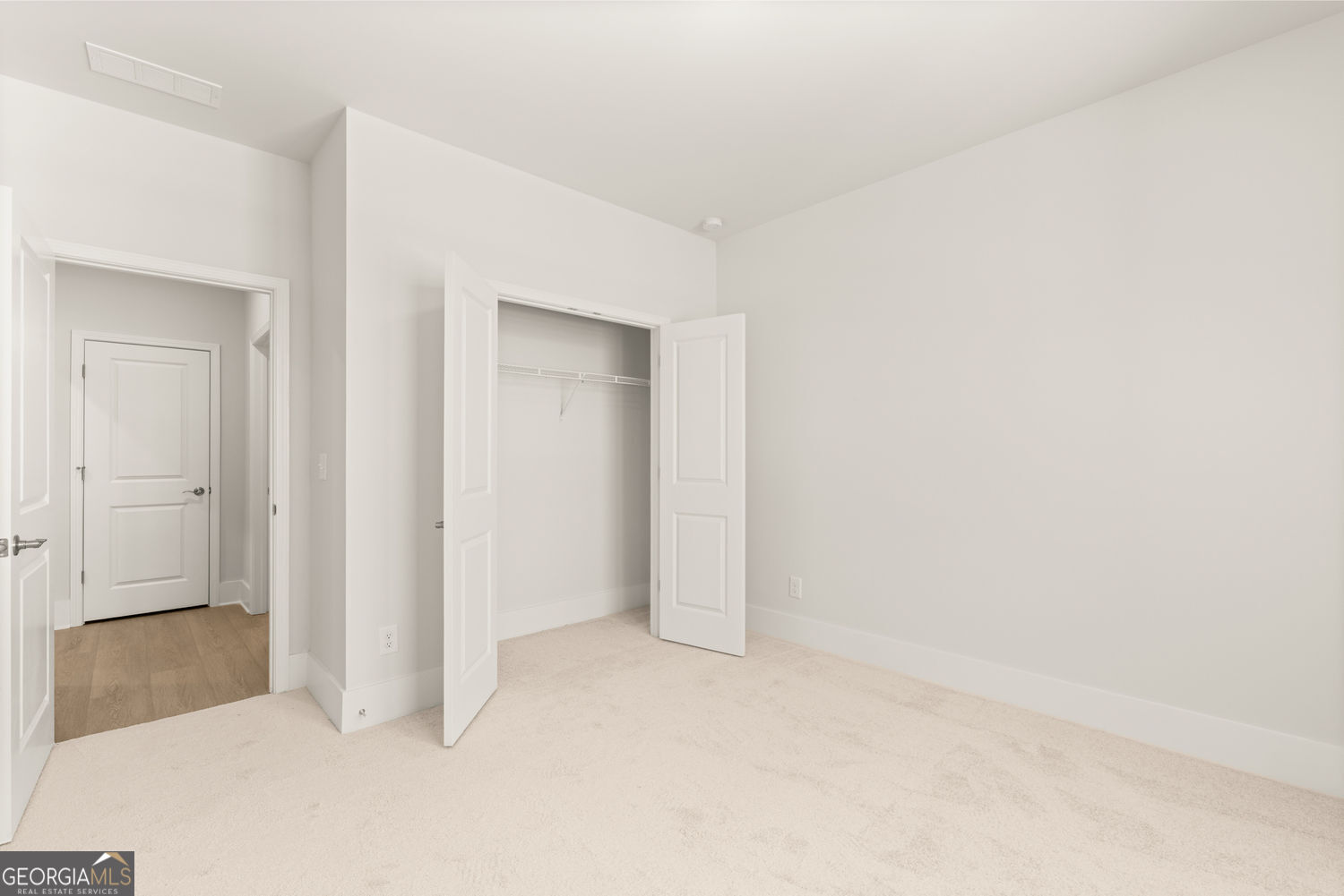 Snellville, Georgia 30078, United States, 2 Bedrooms Bedrooms, ,2 BathroomsBathrooms,Residential,Active,140389