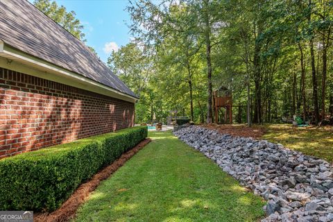 A home in Appling