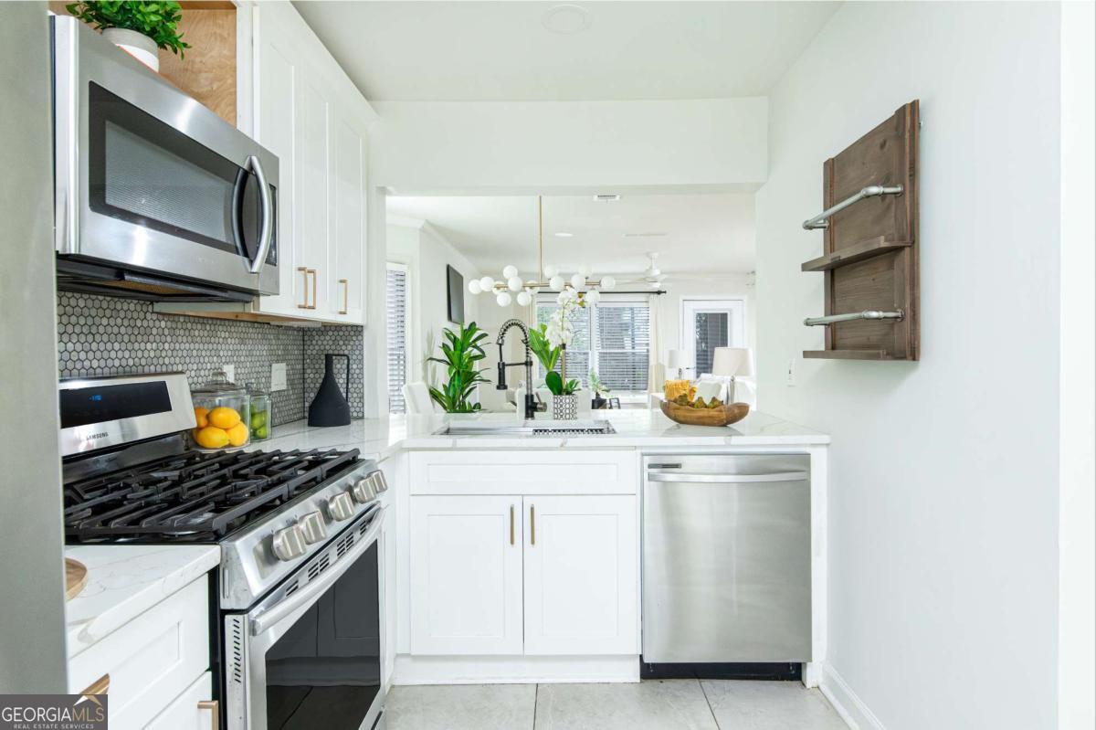 1401 Defoors LNDG NW 1401