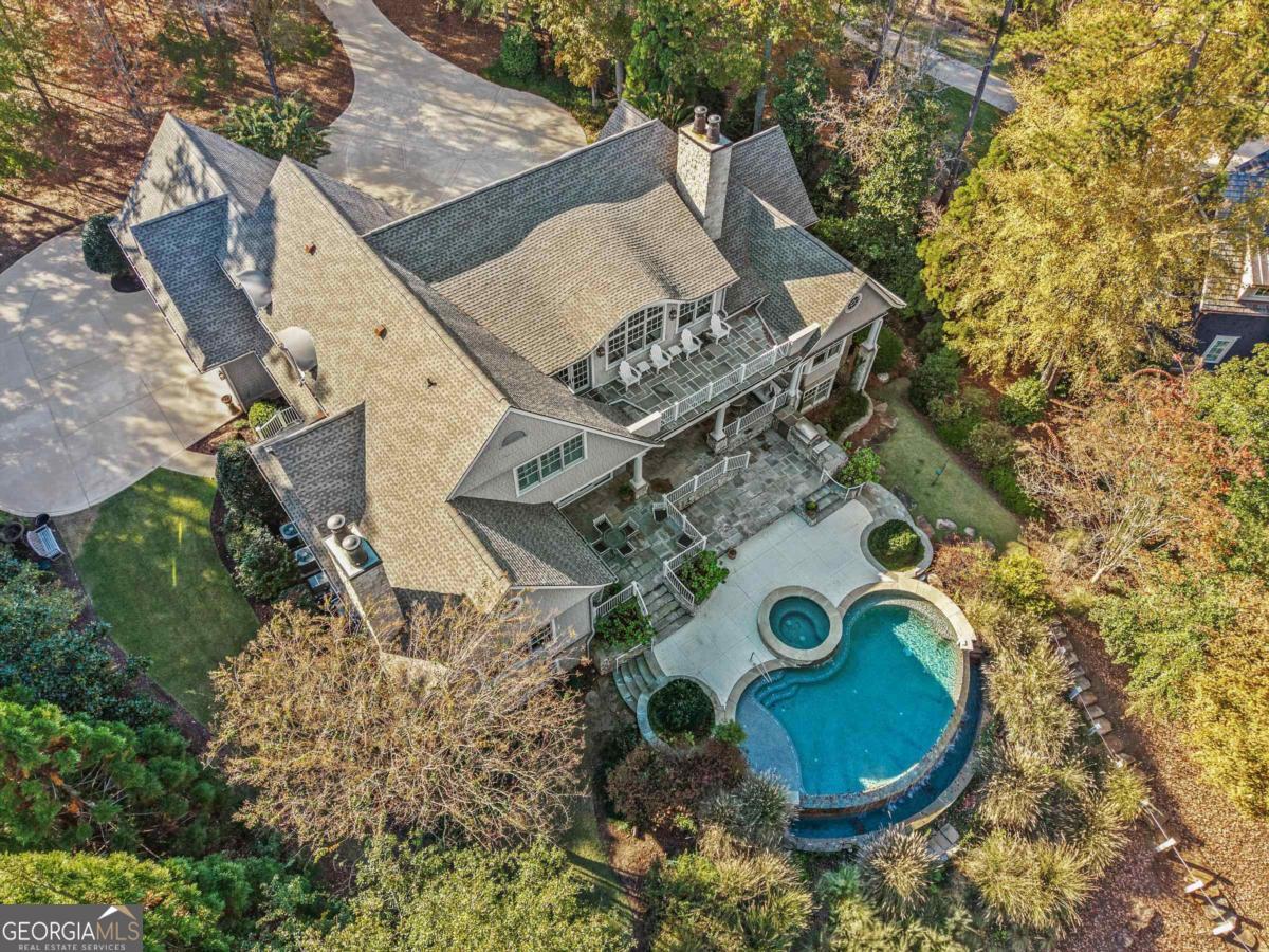 1450 Howells Grove RD