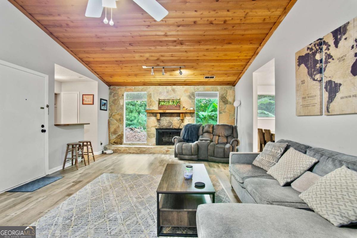 Bonnie Glen - Residential