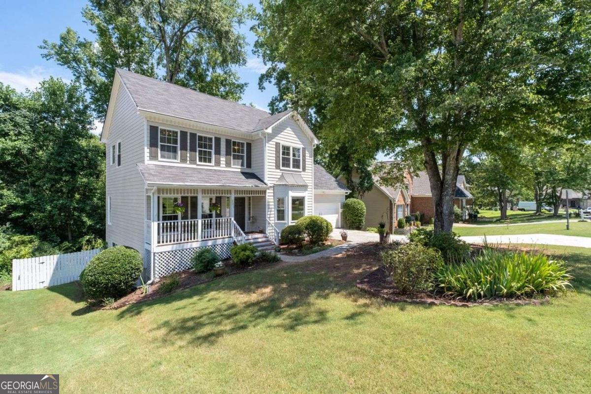385 Oak Springs DR