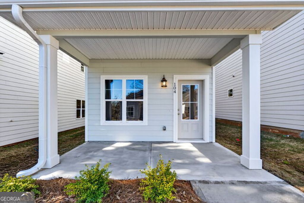 Photo of 5 Crown Street, Lagrange, GA 30240 (MLS # 10768563)