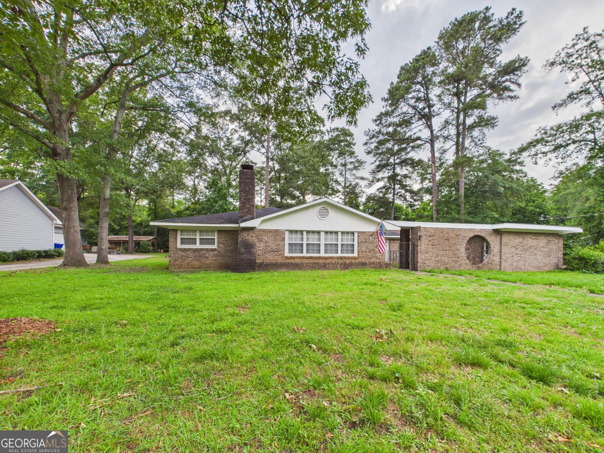 113 Shadow LN