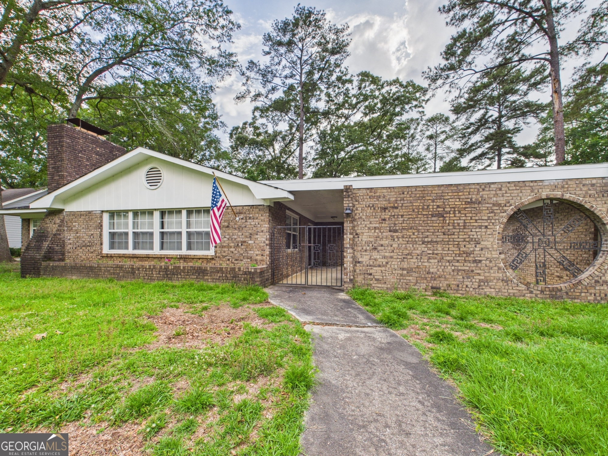113 Shadow LN
