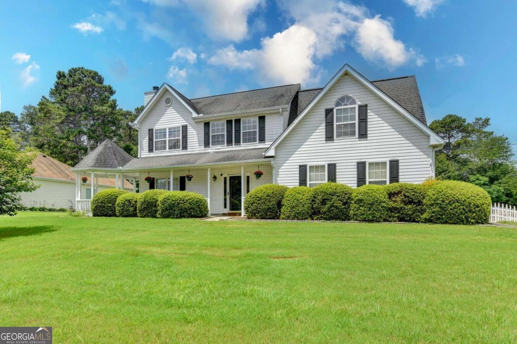 Photo of 994 Bay Ridge Drive, Lawrenceville, GA 30045 (MLS # 10791061)