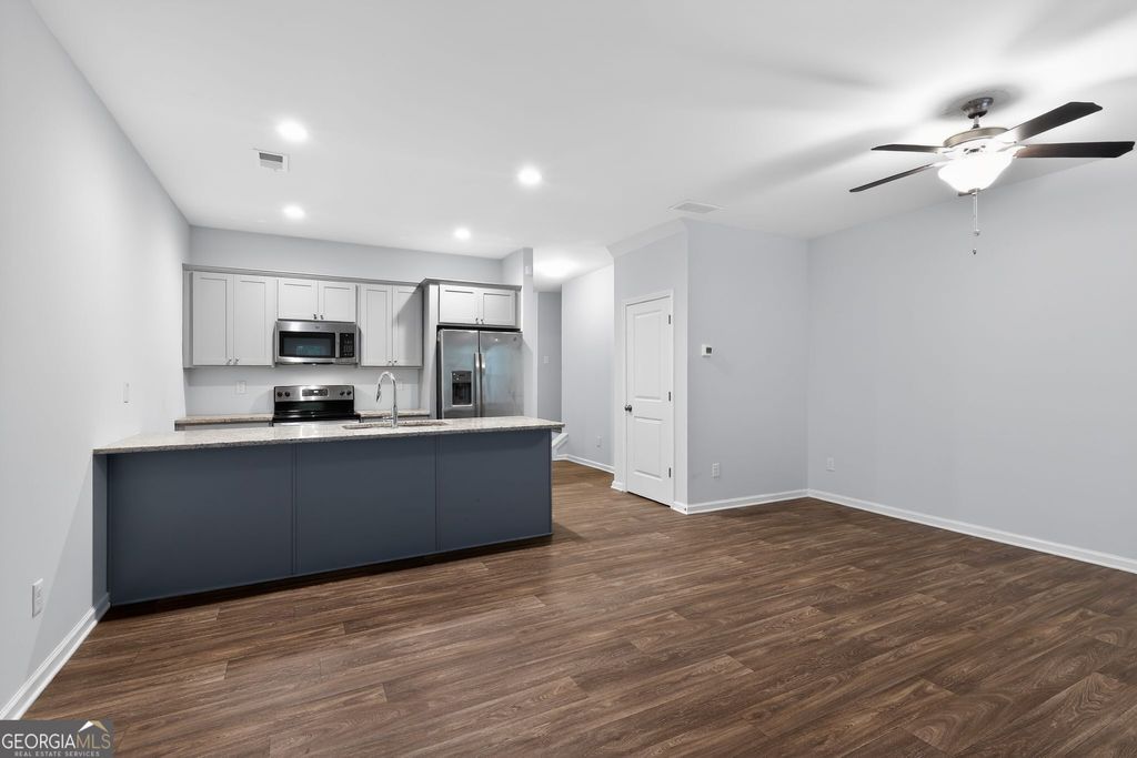 Photo of 3122 Meadowstone Lane SW, Atlanta, GA 30331 (MLS # 10775584)
